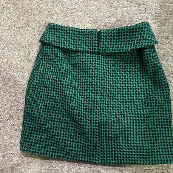 Lovers + Friends Emerald Houndstooth Skirt - Picture 2 of 3